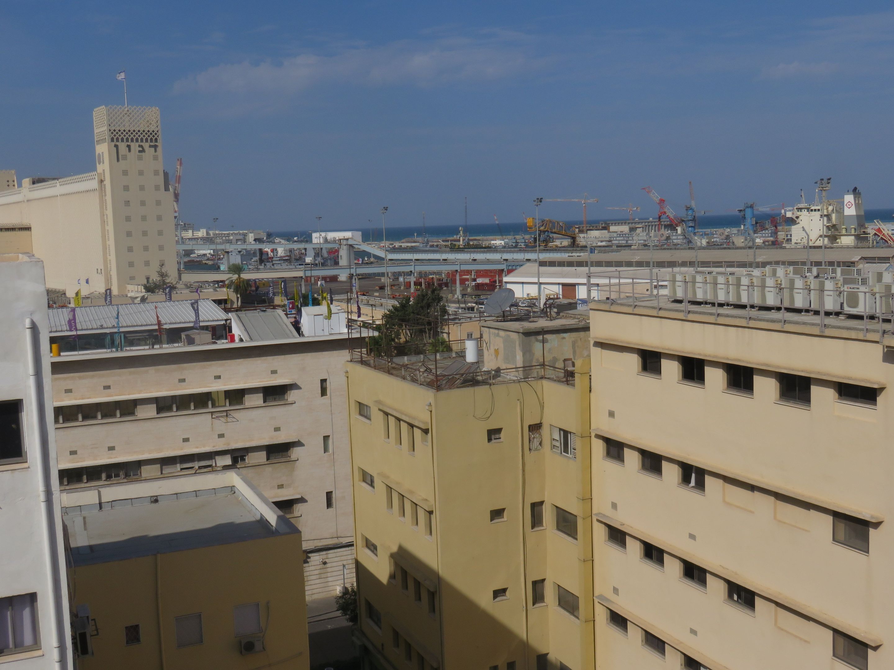 DOWNTOWN HAIFA